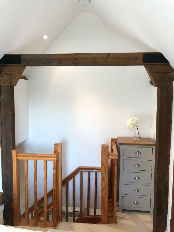 The Stable Barn *On The Edge Of The New Forest* Downton  ภายนอก รูปภาพ