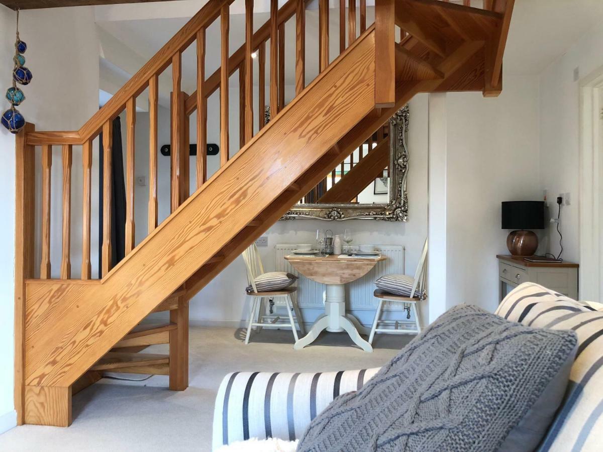 The Stable Barn *On The Edge Of The New Forest* Downton  ภายนอก รูปภาพ